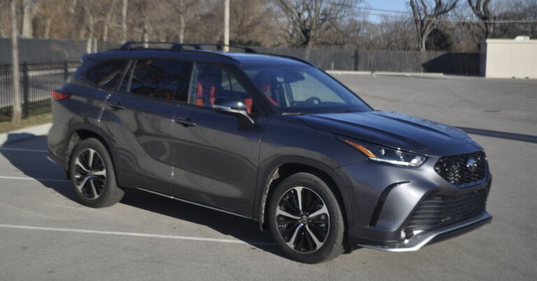 2022 Toyota Highlander XSE V6 AWD Review – Not Flashy, Not Fussy