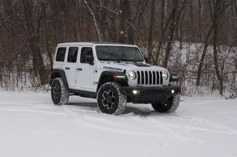 2023 Jeep Wrangler Rubicon 4xe wears plug-in hybrid off-road crown