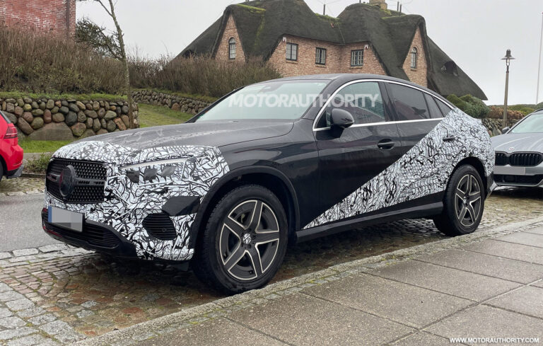 2024 Mercedes-Benz GLC-Class Coupe spy shots