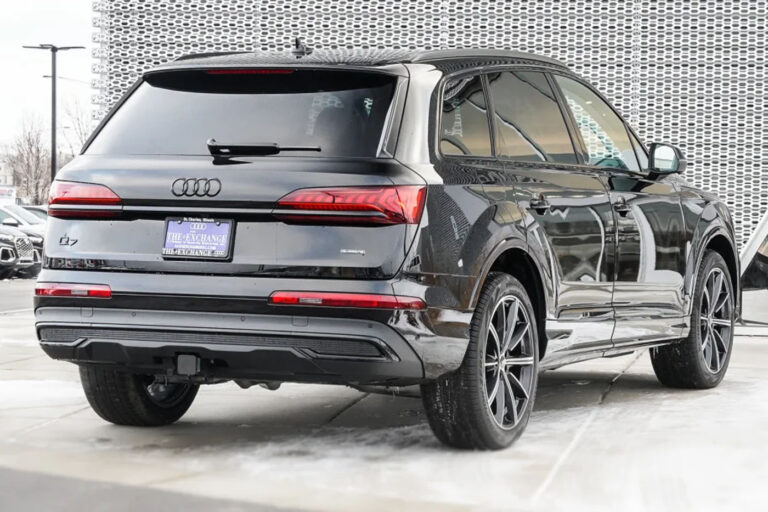 10 Luxury SUVs For The Daily Drive