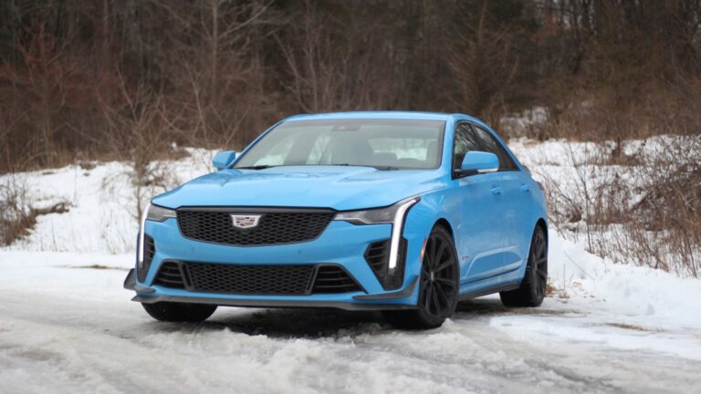 2023 Cadillac CT4 Review: Caddy’s sporty compact chugs along nicely