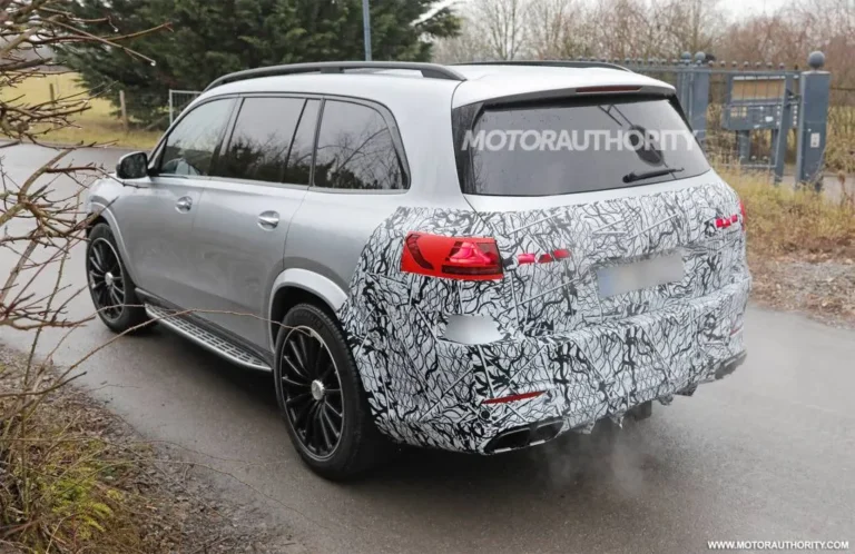 2027 Mercedes-AMG GLS 63 spied possibly testing new V-8