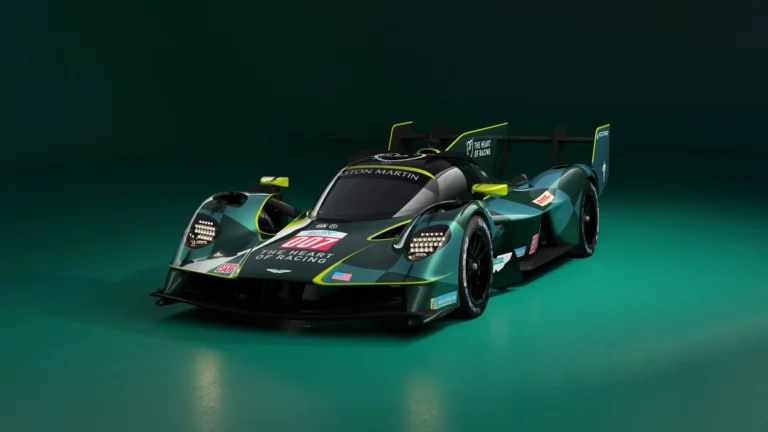 Aston Martin Valkyrie LMH race car’s V-12 screams at 2025 WEC Prologue