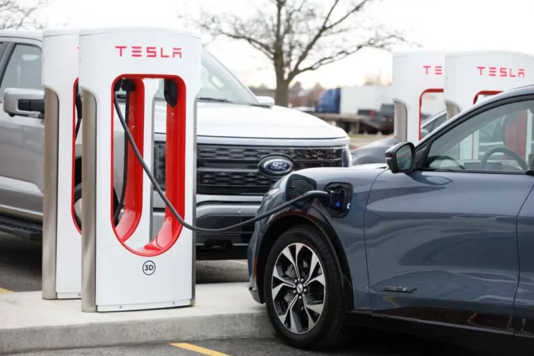 Which automakers have Tesla Supercharger access?