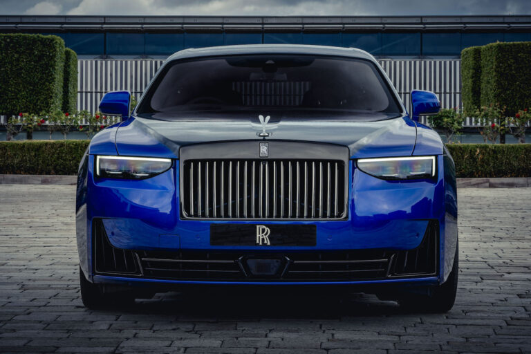 Rolls-Royce’s Arcade-Inspired Black Badge Ghost