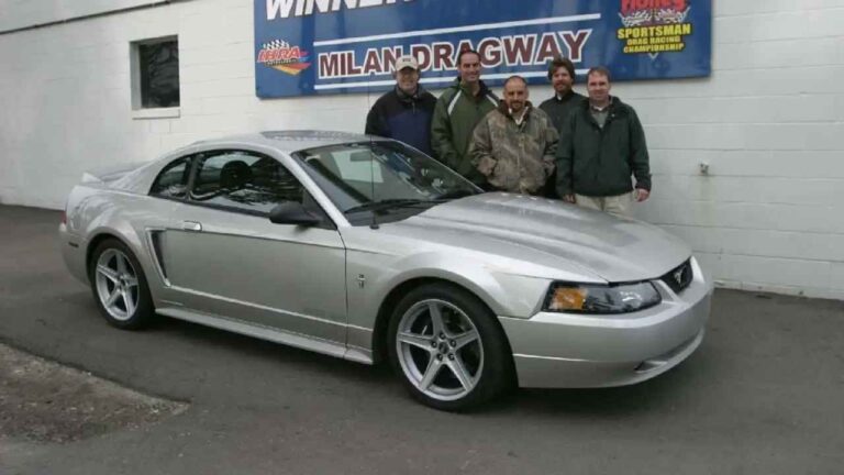 Ford brings its forgotten 510 hp V10 Mustang prototype back to life