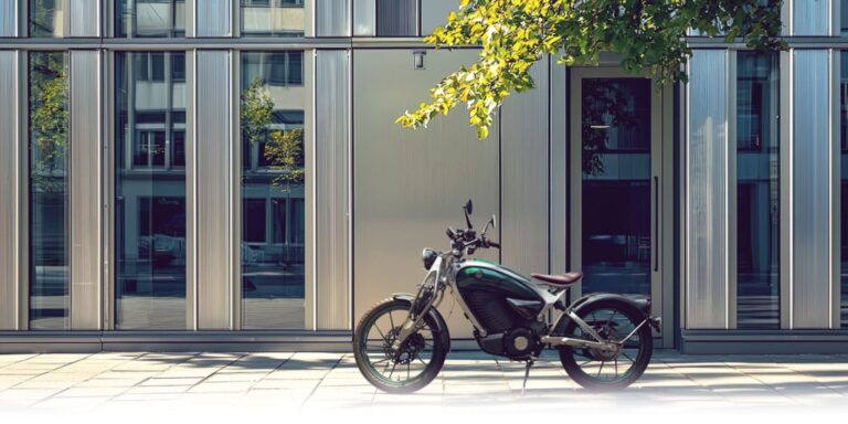 Royal Enfield’s Flying Flea electric motorcycle finally goes global, revealing its Western price